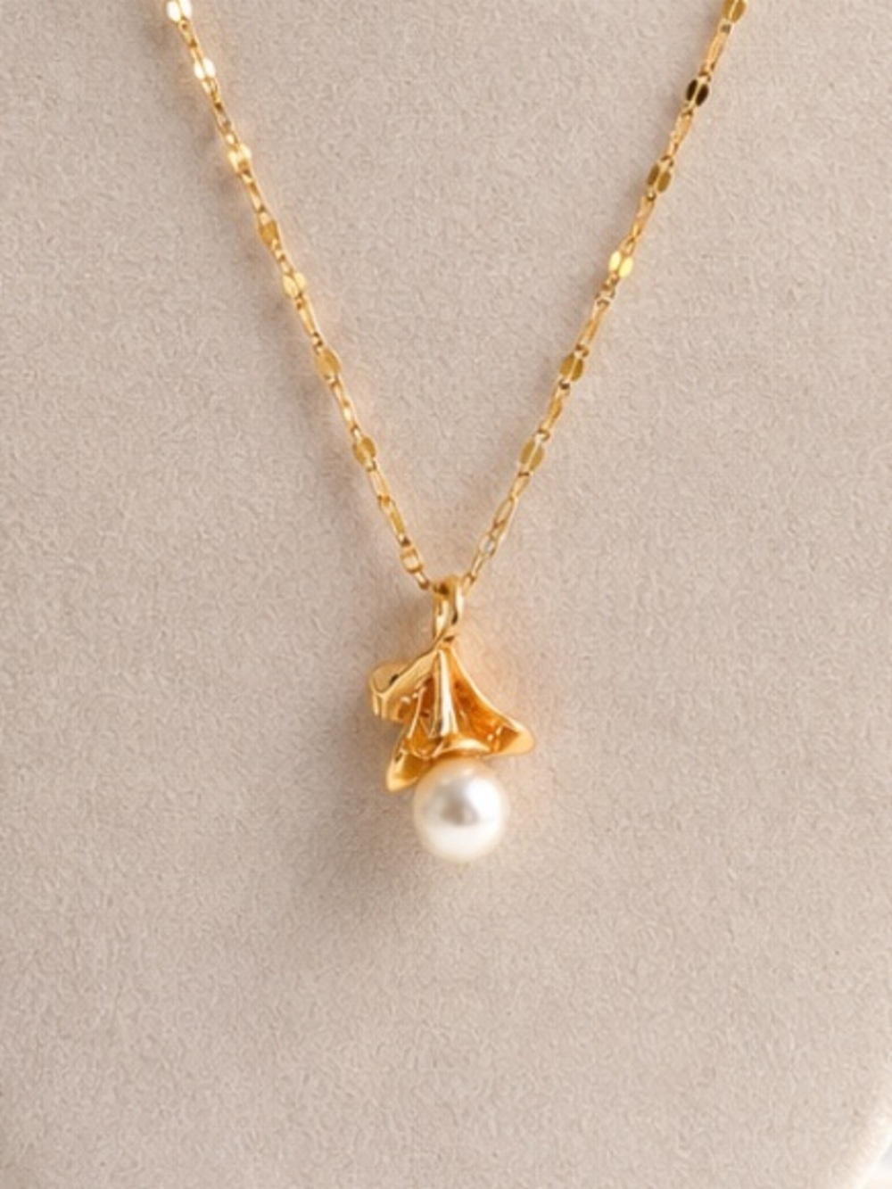 Gold Pearl Necklace with Bow Pendant Stainless Steel Elegant Cute Jewelry Gift - Picture 1 of 6